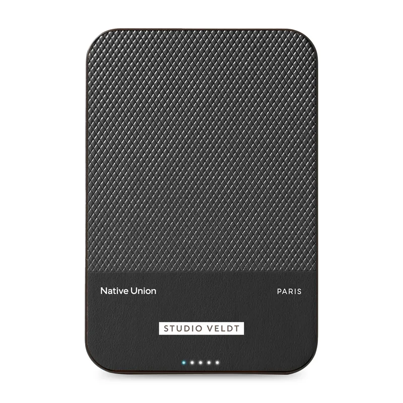 Native Union (RE)Classic Magnetic Power Bank 10000mAh - Black
