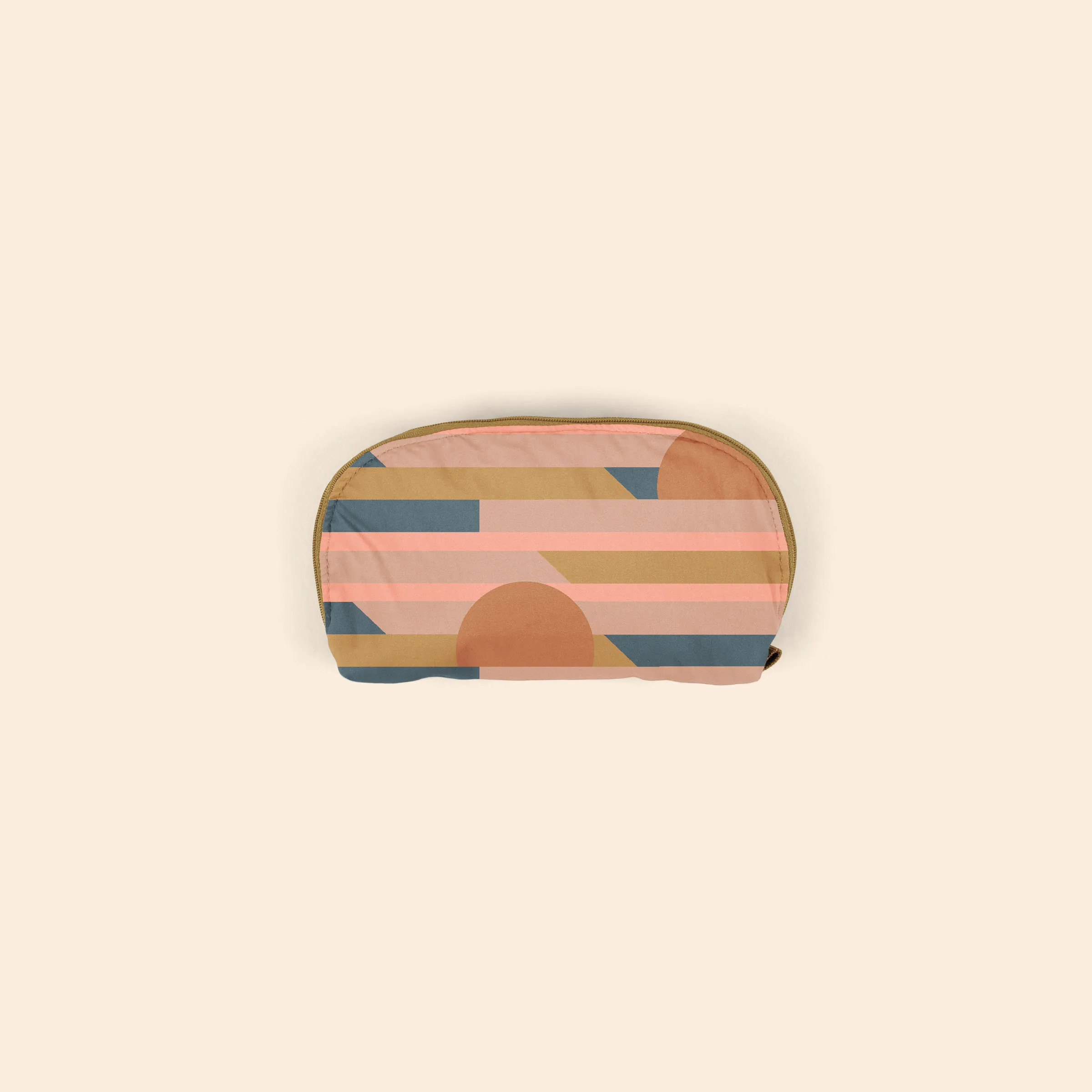 Nylon Taslan Glam Clam Pouch view 3