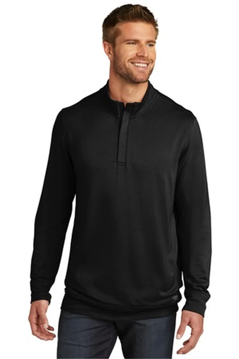 TravisMathew Newport 1/4-Zip Fleece.