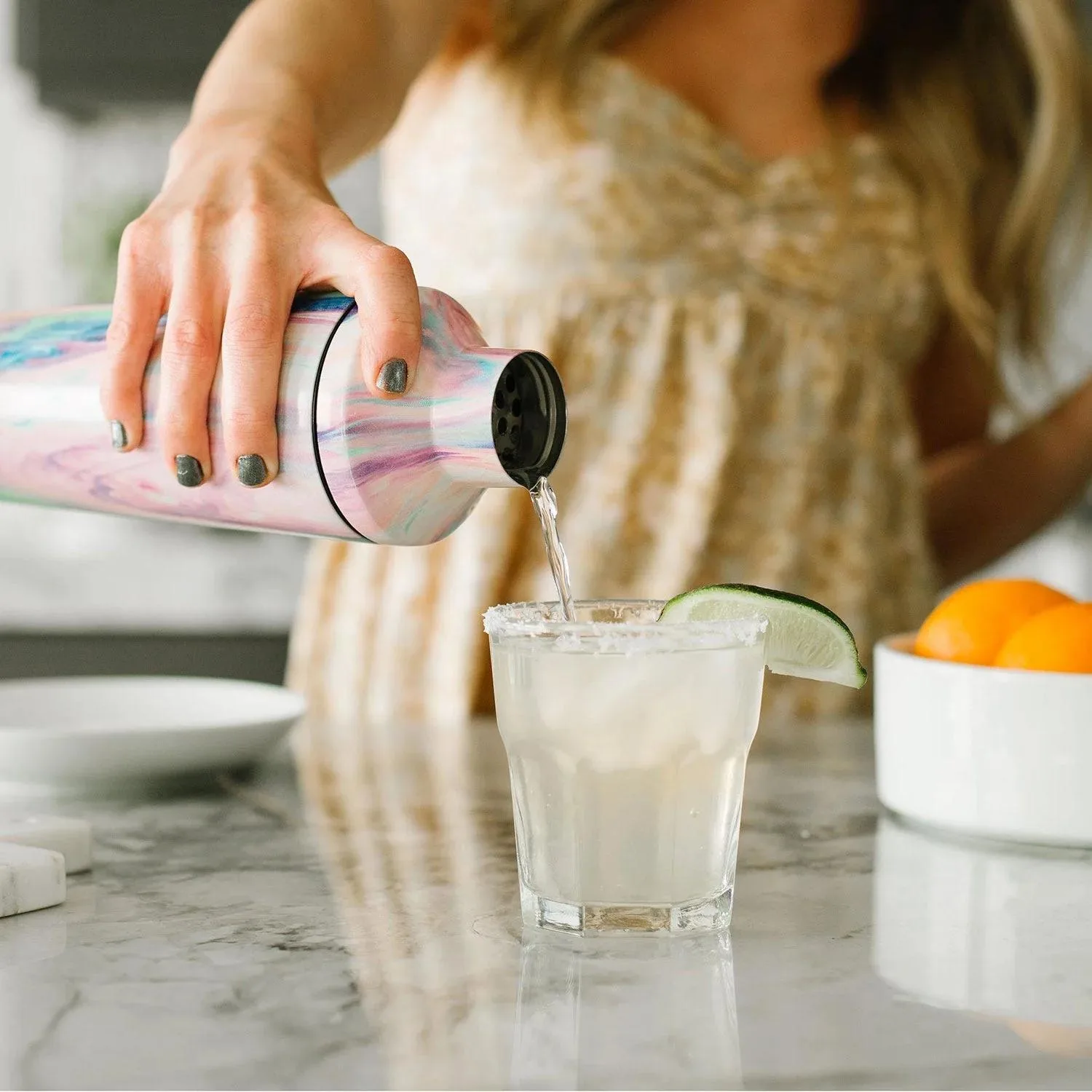 20 oz Simple Modern® Stainless Steel Double-Walled Insulated Classic Cocktail Shaker w/ Jigger Lid view 3