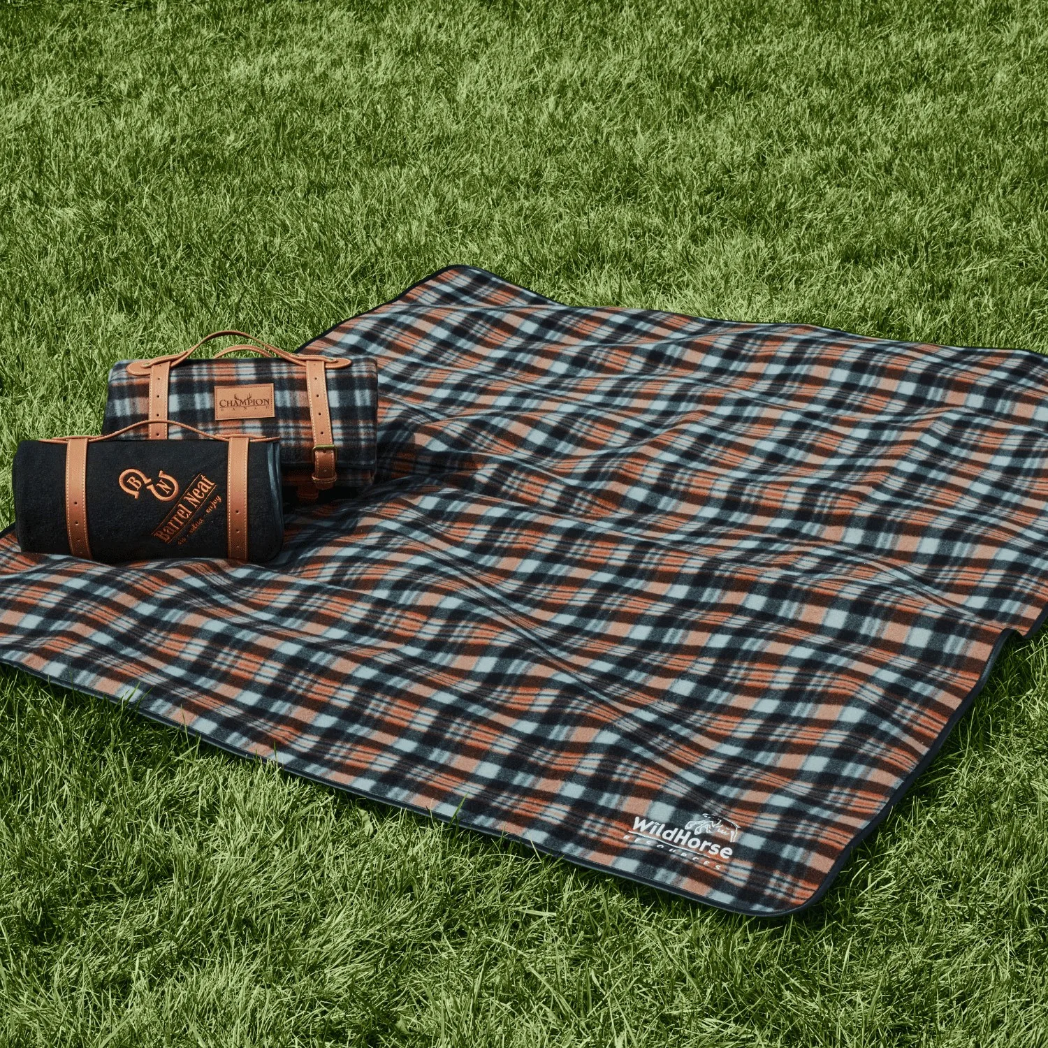 Alpine Picnic Blanket (Embroidery)