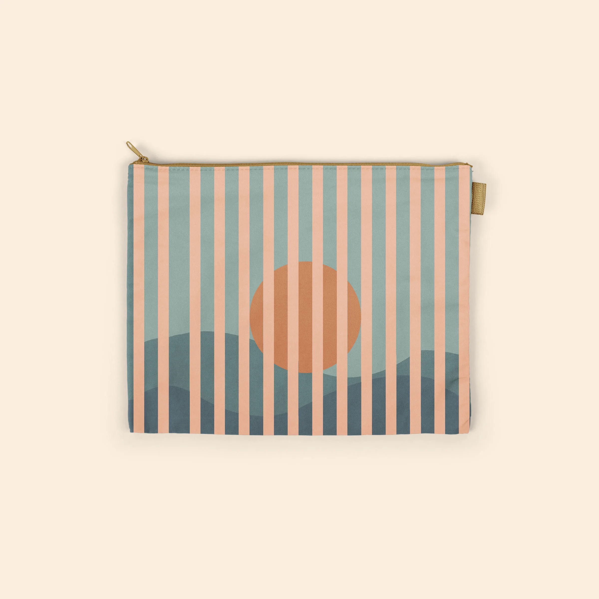 Dollface Pouch - 4CP Nylon view 3