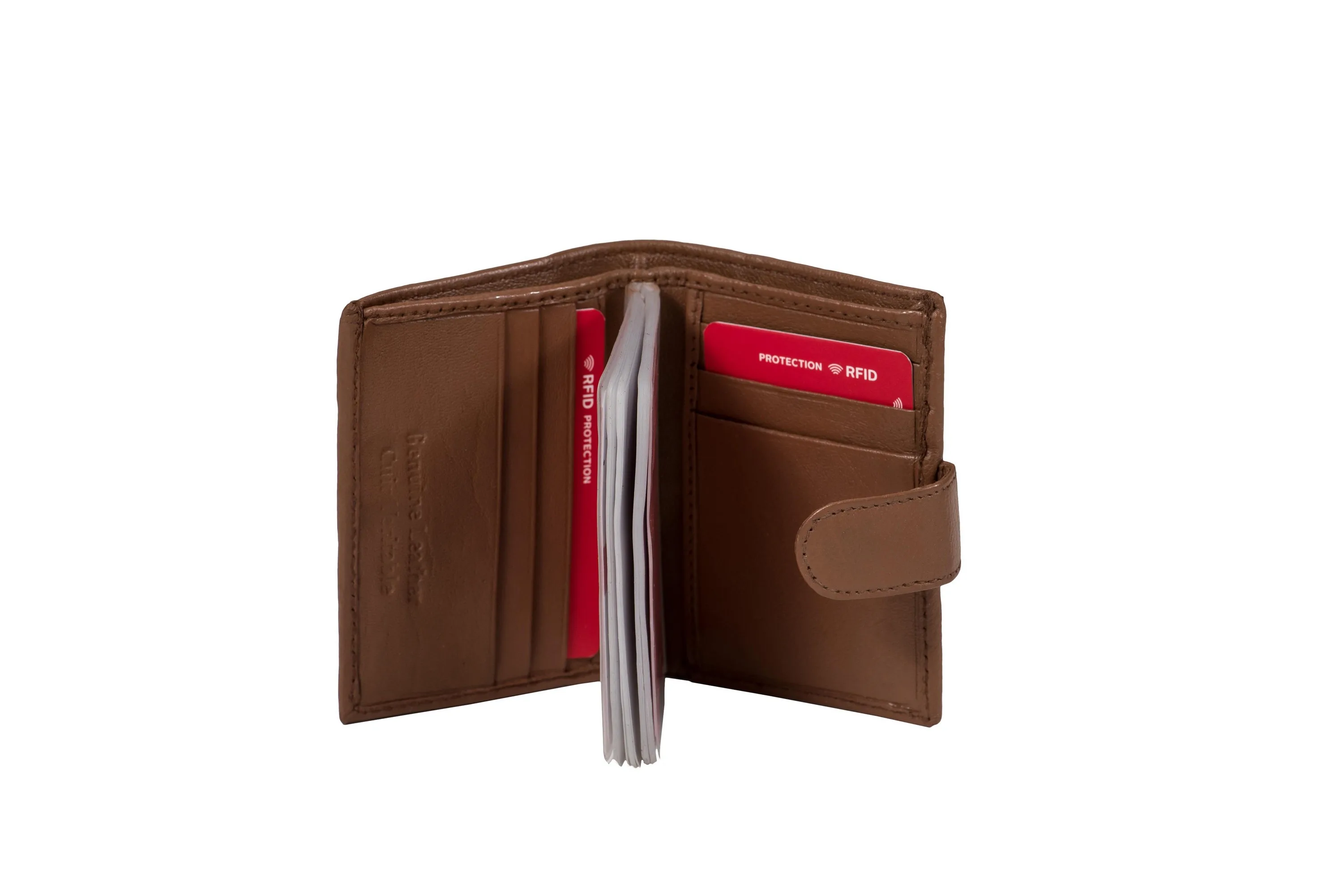 Champs Luggage Leather Passport Holder Size 0.5"X6"X4"