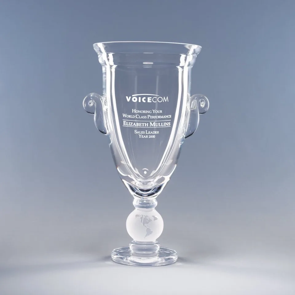 11" World Class Crystal Cup Trophy Award w/Etched Globe Stem