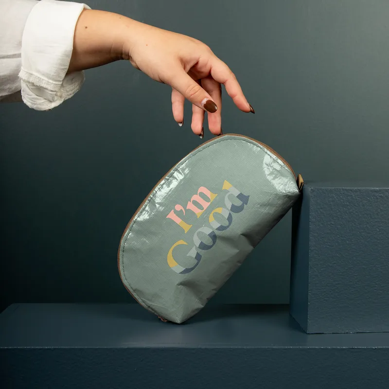 Laminated Non-Woven rPET Glam Clam Pouch
