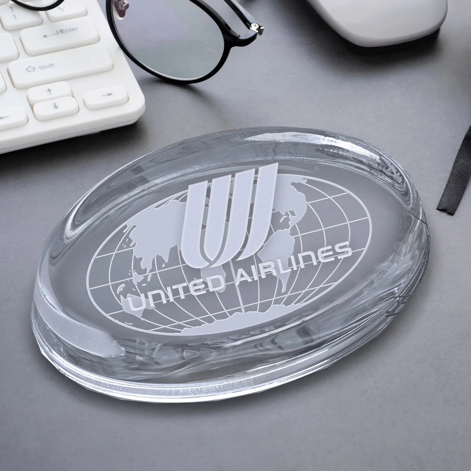 Savannah Paperweight 4" W