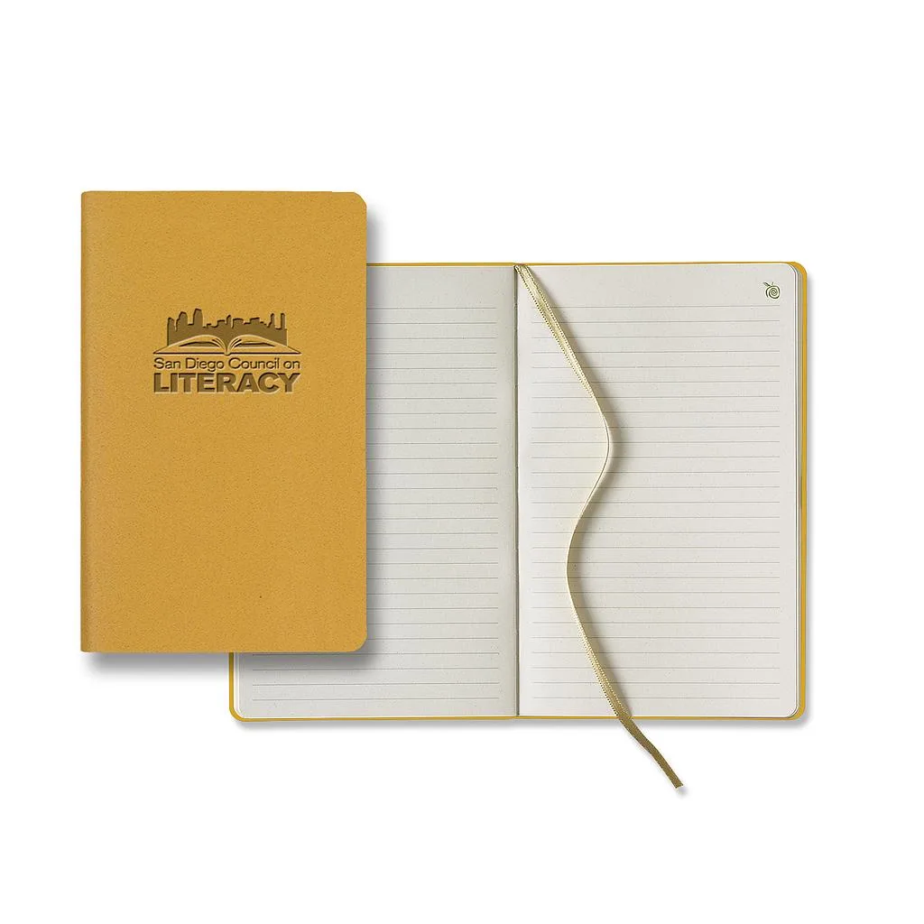 ApPeel Slim Medio Lined Apple Page Journal view 4