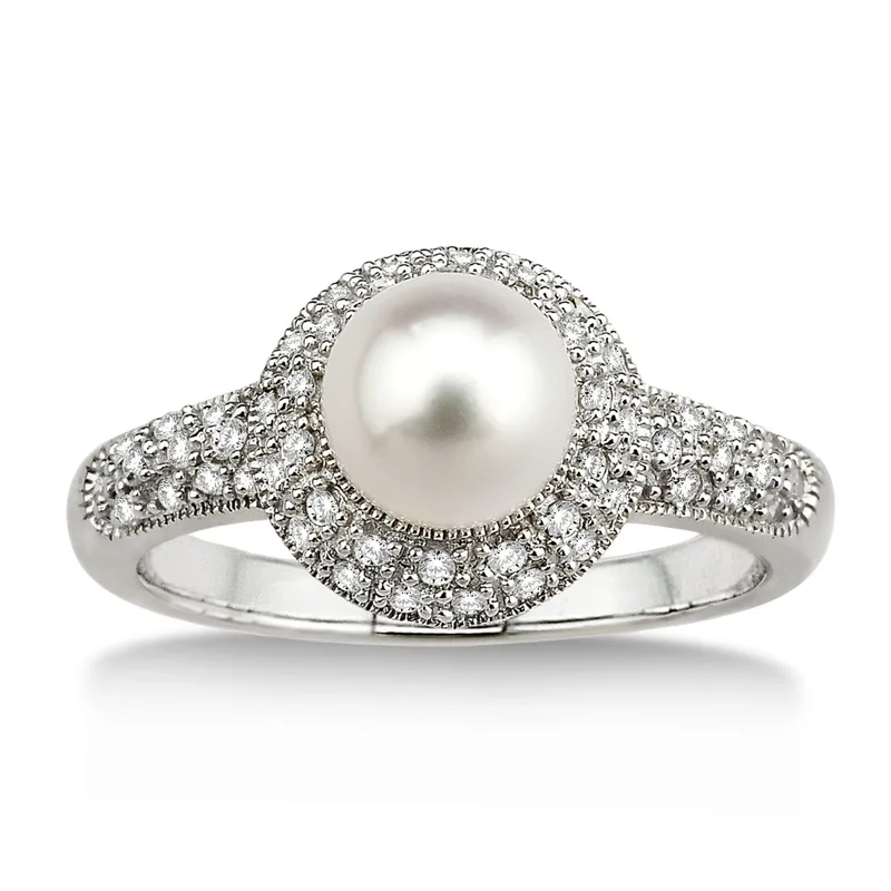 Jilco Inc Diamond & Pearl Ring - Size 8