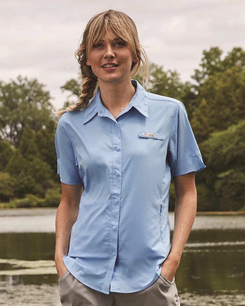 Columbia Women's PFG Tamiami™ II Short Sleeve Shirt view 3