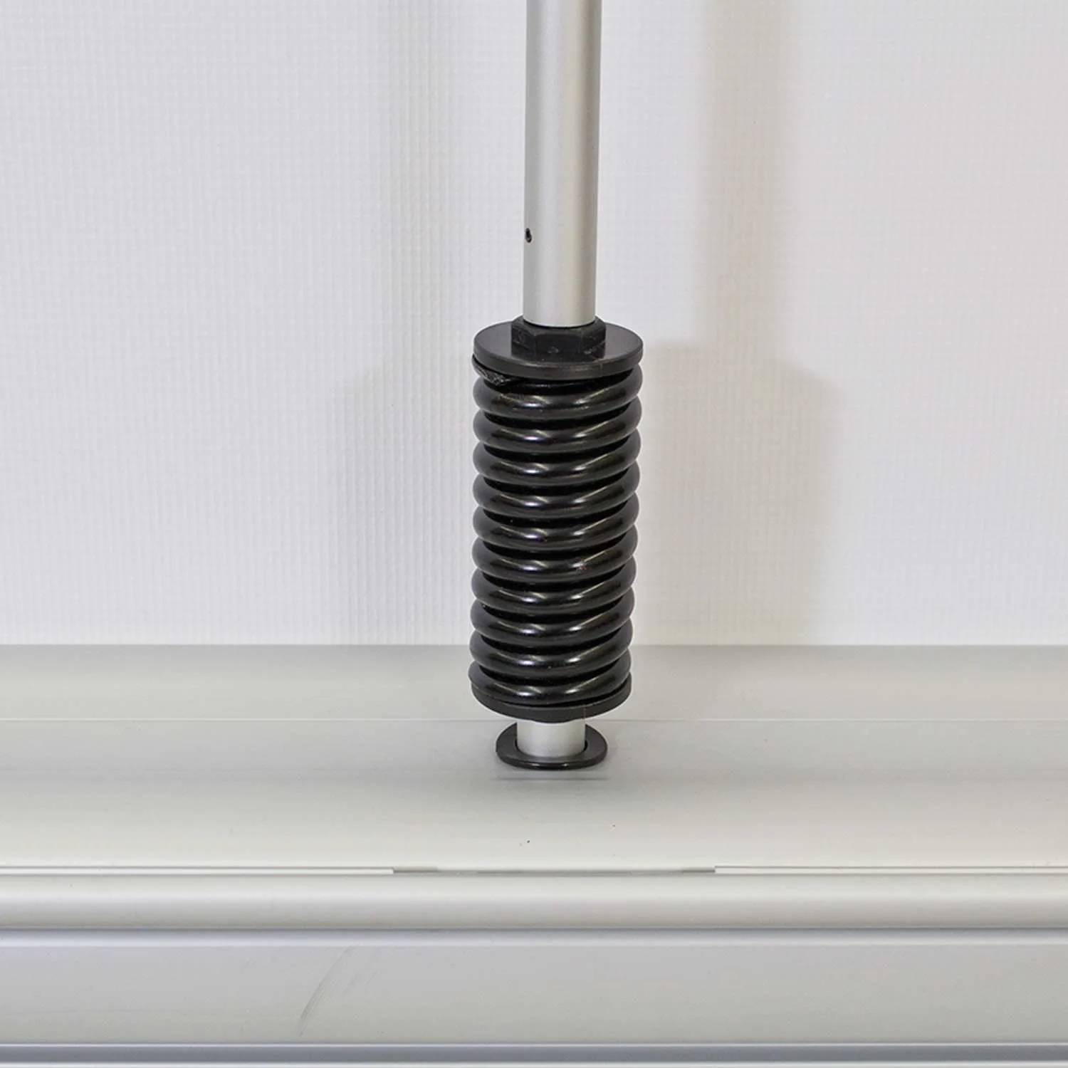 Outdoor Trek Lite Retractor Hardware view 7