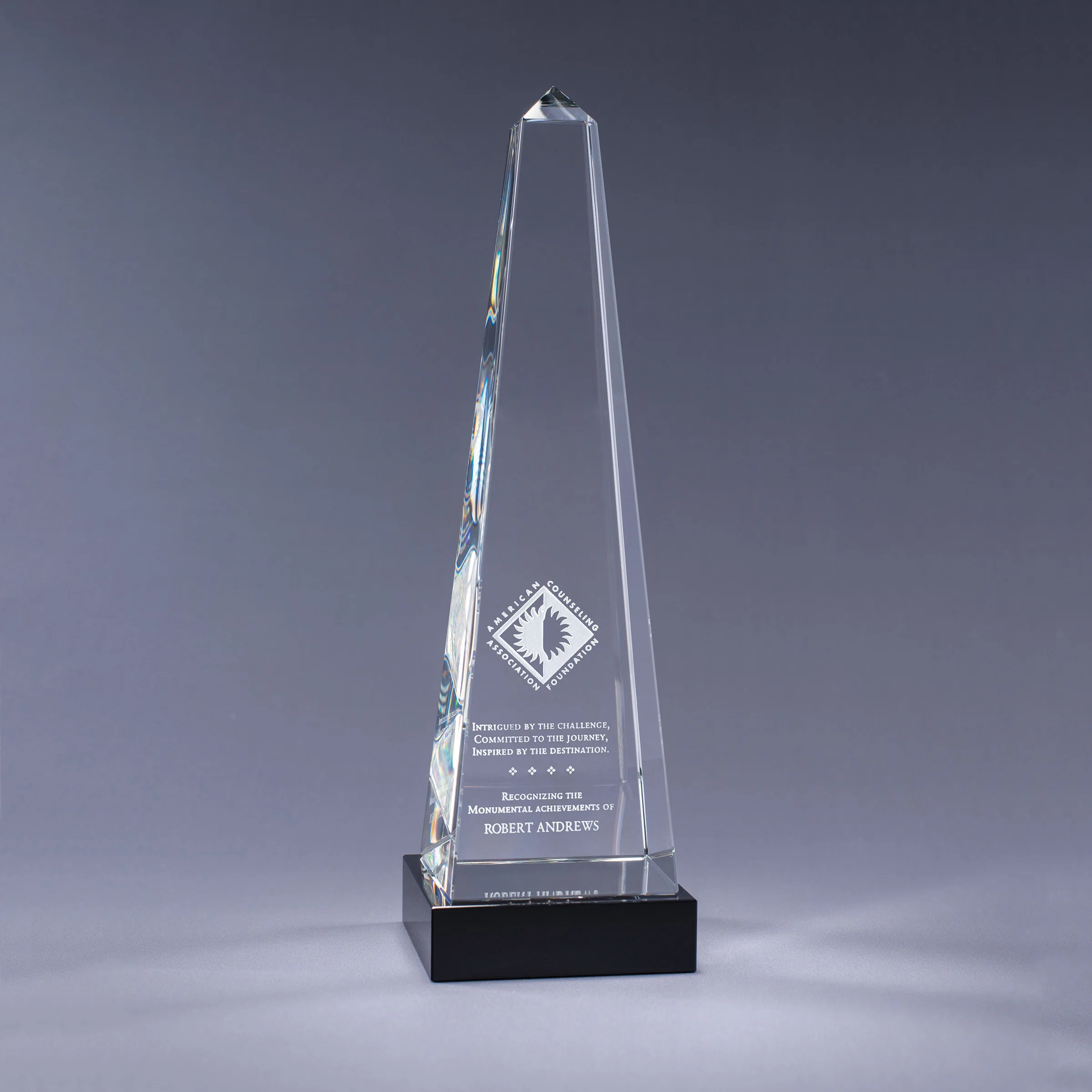 4000-01-02 Obelisk Black