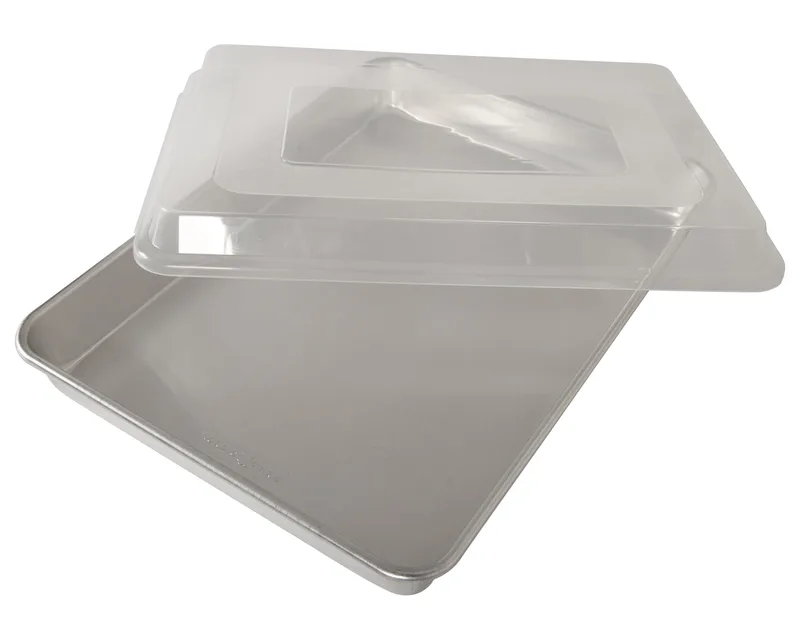 Nordic Ware Naturals® High Sided Sheetcake Pan W/Lid