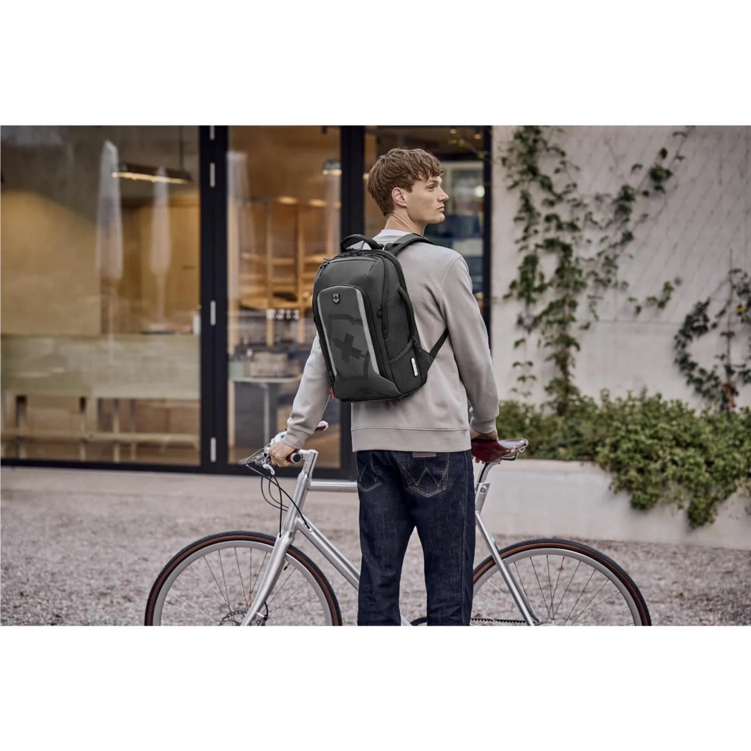 Swiss Army - Victorinox® Touring 2.0 Commuter 15" Laptop Backpack view 3