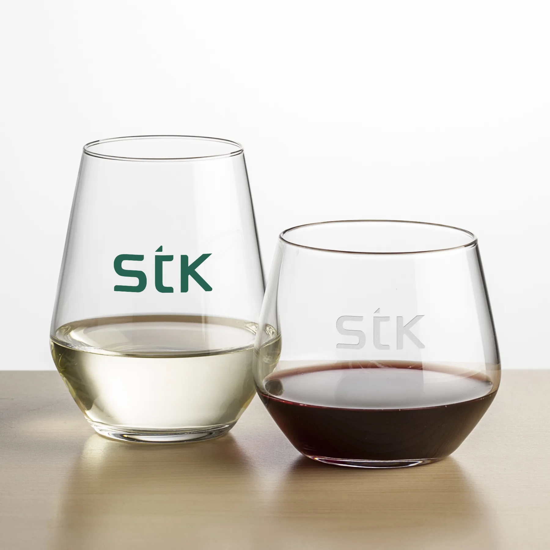 Mandelay Stemless Wine