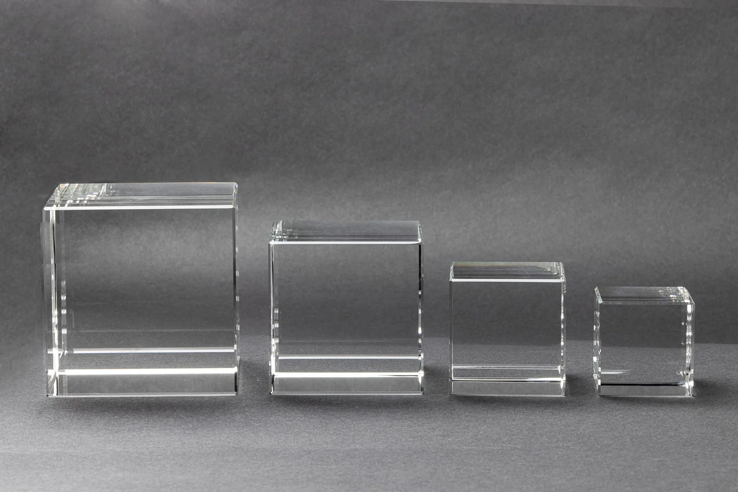4"x4"x4"