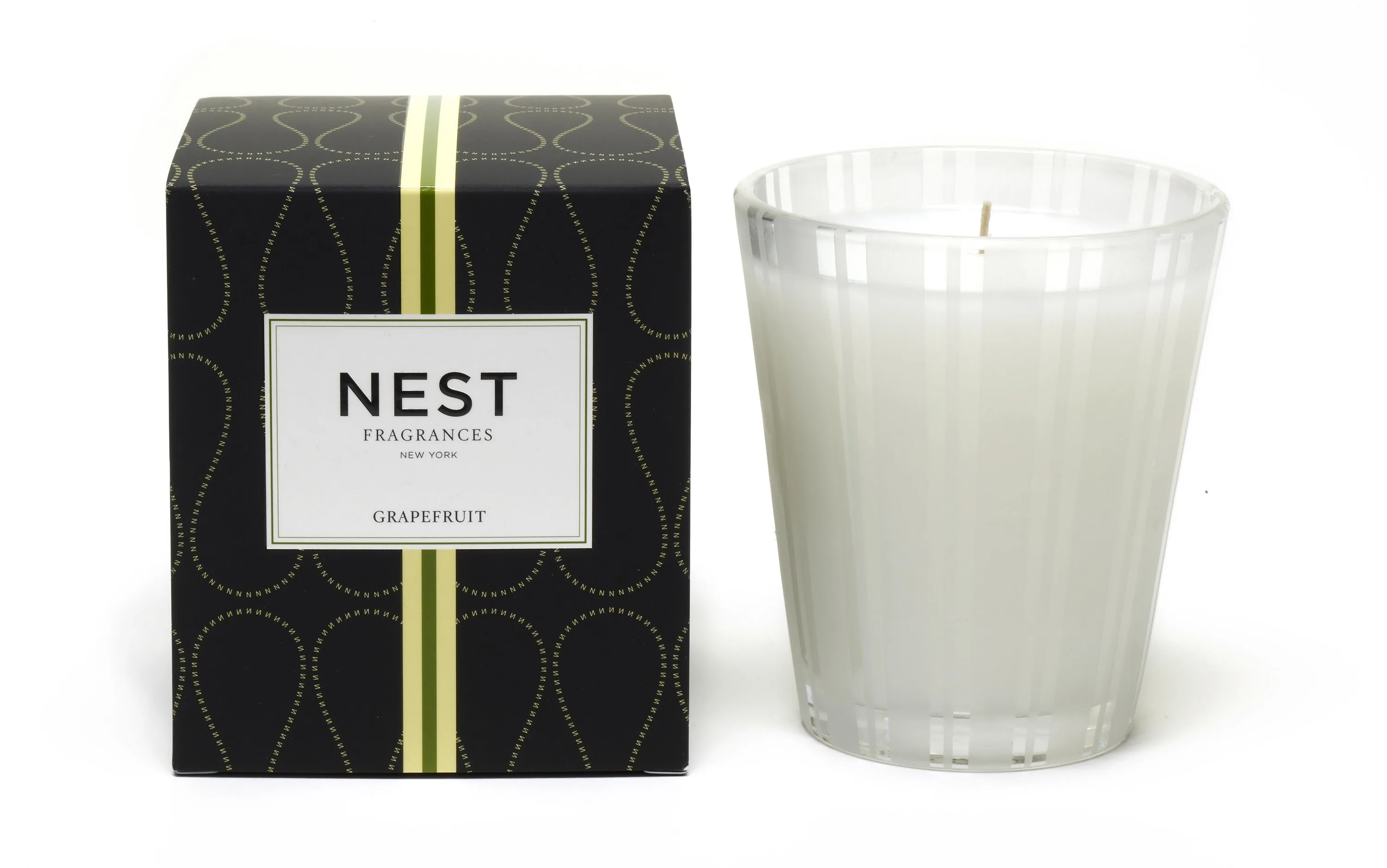 NEST Fragrances Grapefruit Classic Candle