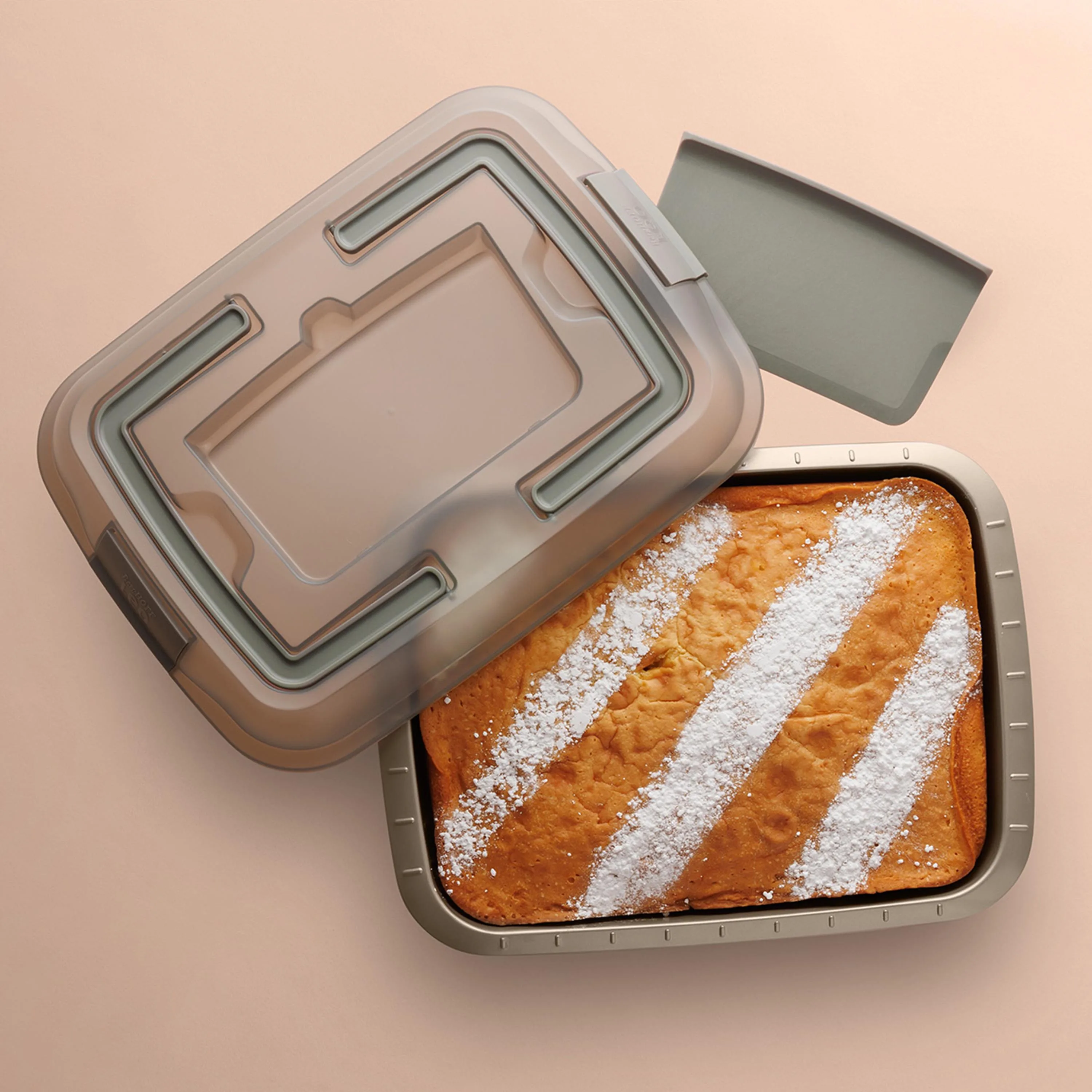BergHoff Leo Balance Ns Cov Cake Pan With Slicer, Beige, 15"X11.4"