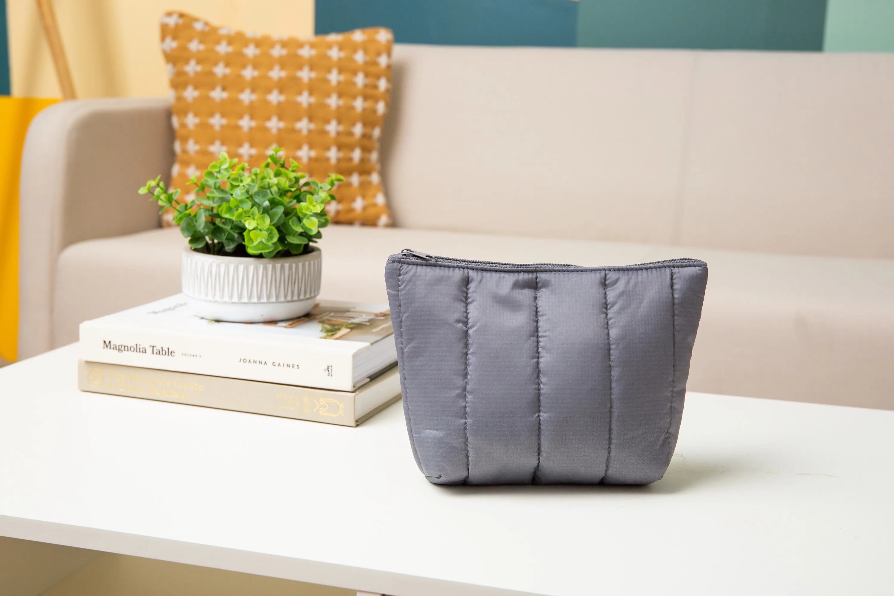 Tweedle Dee Puff Puff Pouch