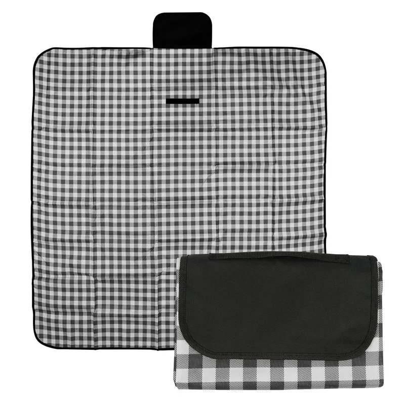 Gingham Roll-up Picnic Blanket view 3