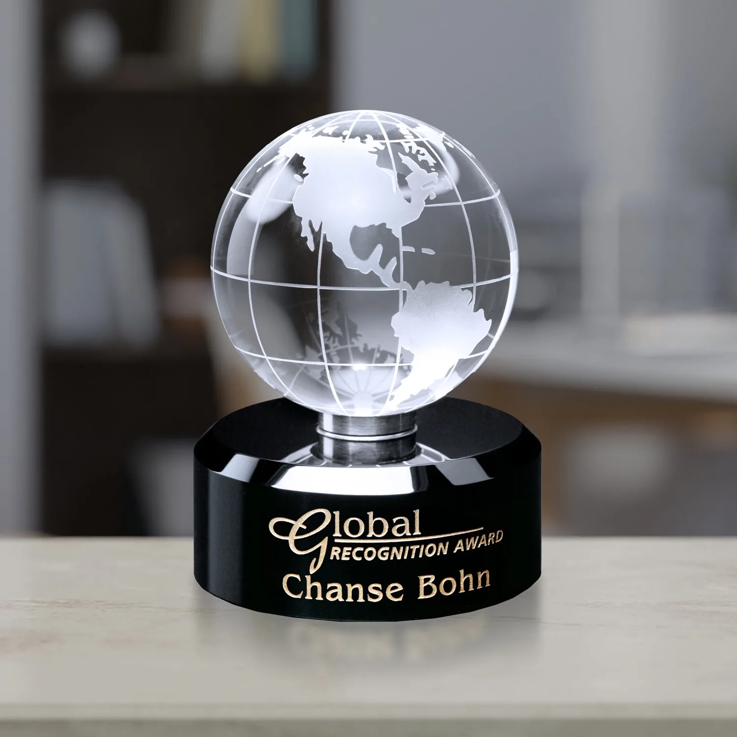 Award In Motion&reg; Globe 4-3/4"