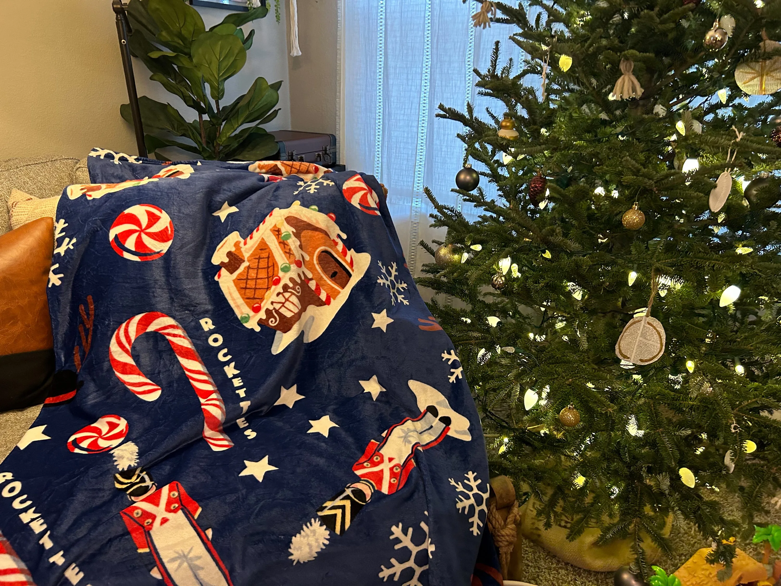 Custom Plush Blanket (Medium)