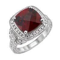 Jilco Inc Garnet And Diamond Ring - Size 7.5