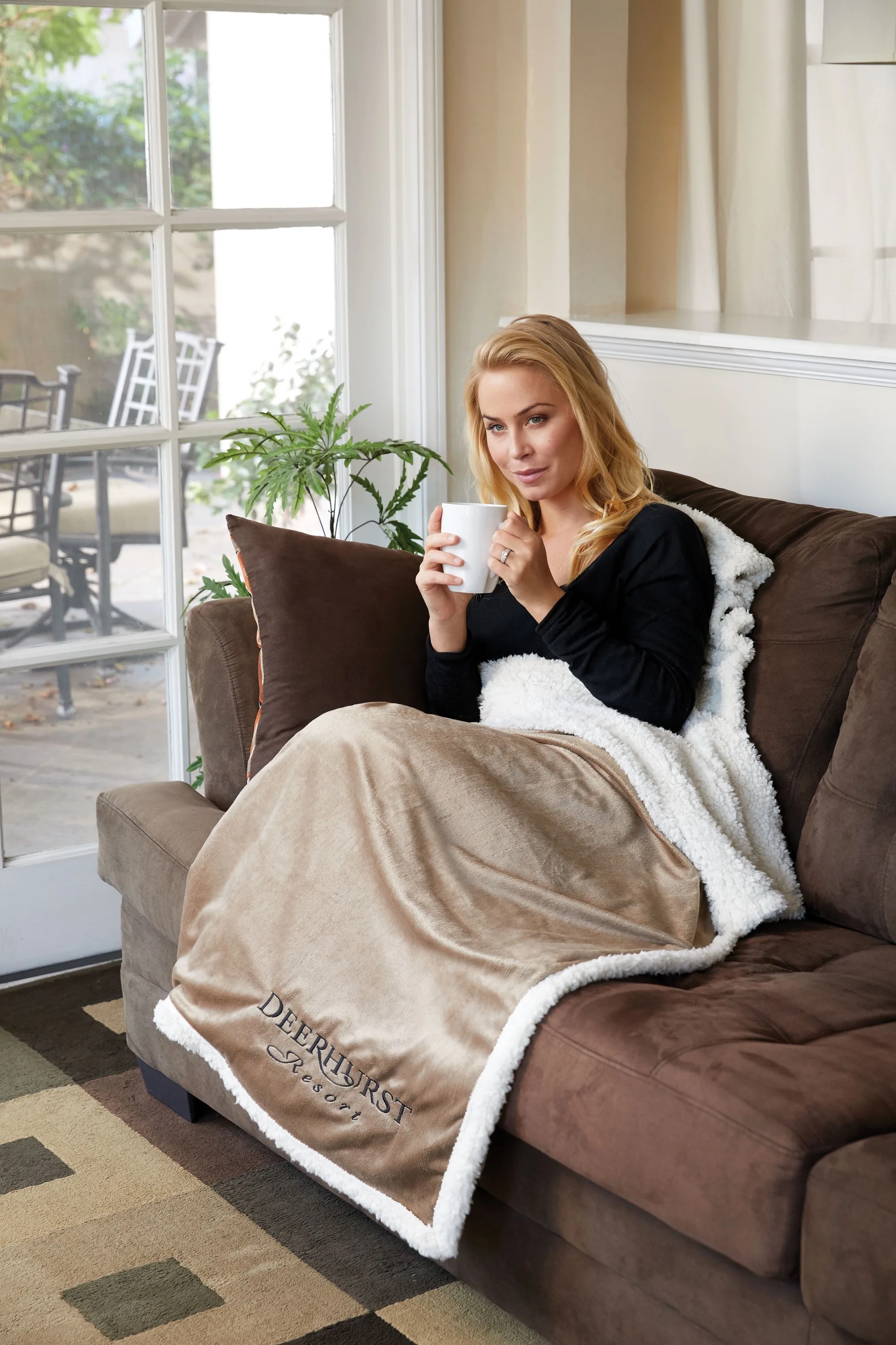 Original Lambswool Throw (Embroidery)
