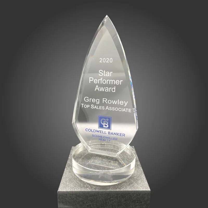 Scarlet Award