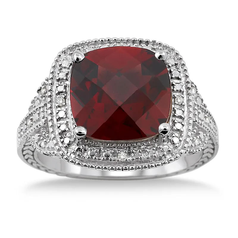Jilco Inc Garnet And Diamond Ring - Size 7