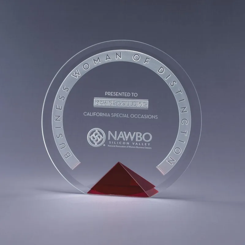 7.5" Red Cyrk Award