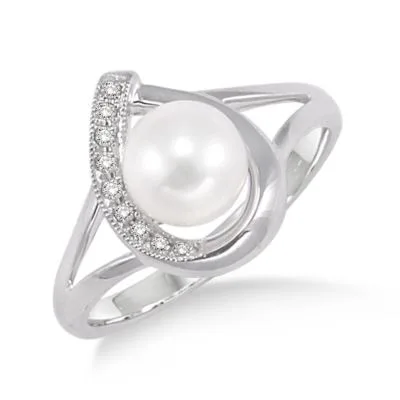 Jilco Inc Brilliant Cut Diamond & Pearl Ring - Size 6.5