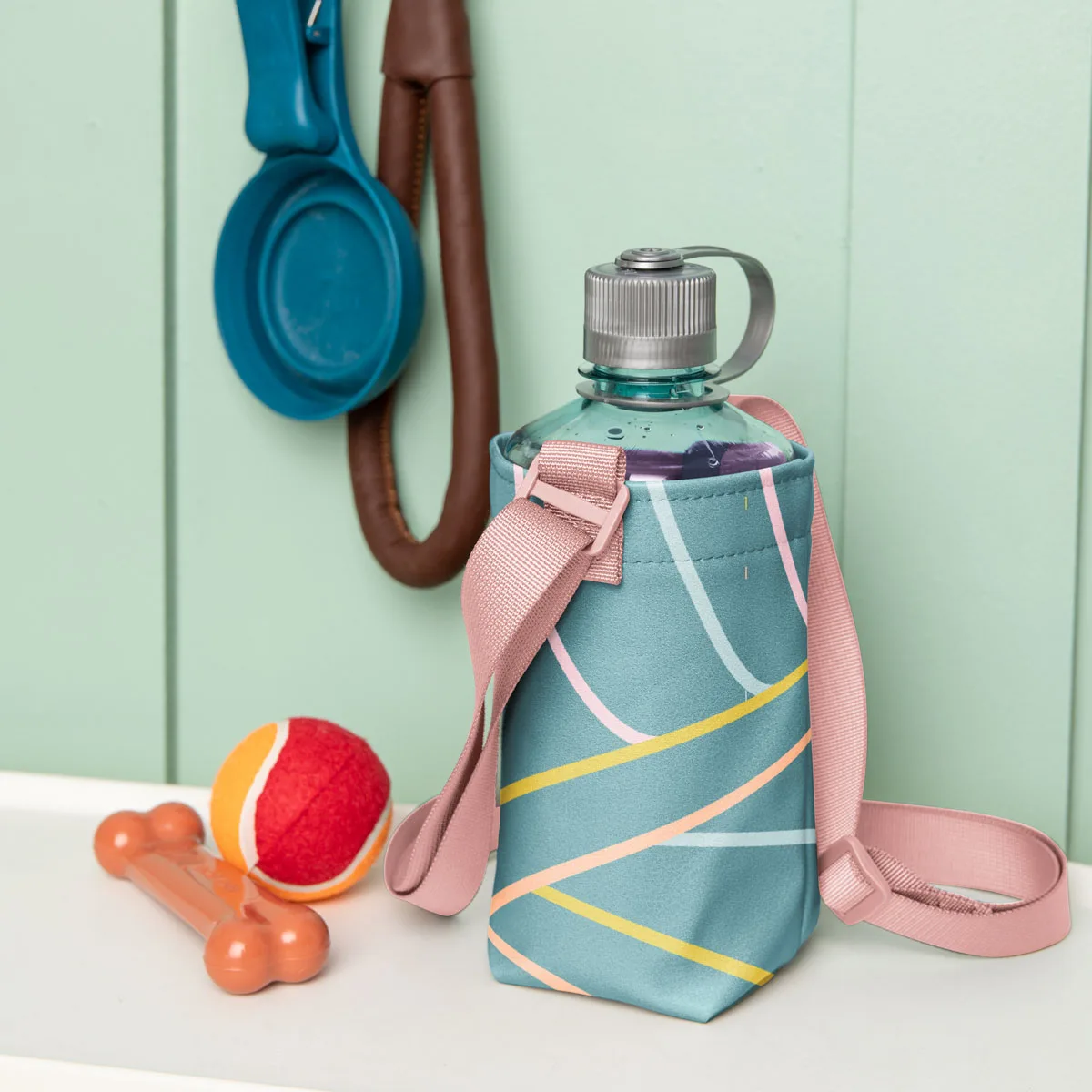 Simple Hydration Sling - Vegan Leather