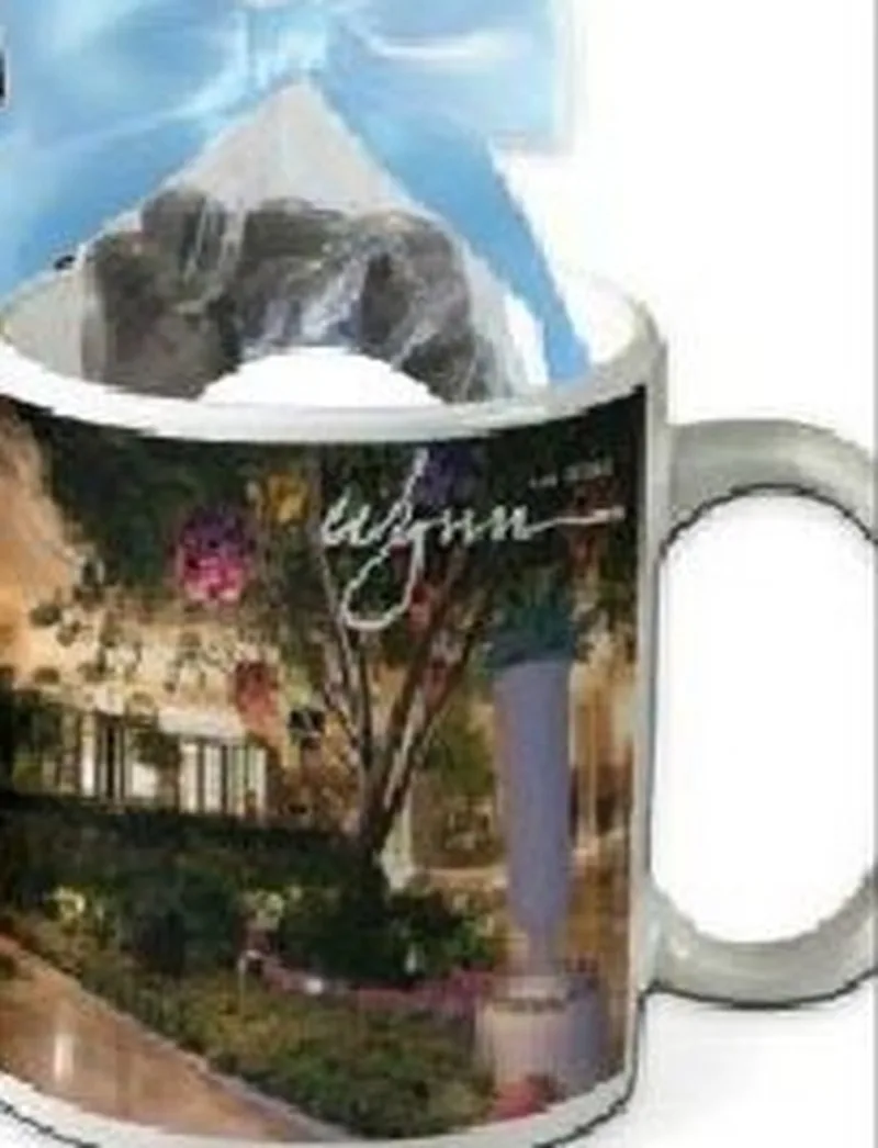Ceramic Mug Gift Set w/Gummy Bear