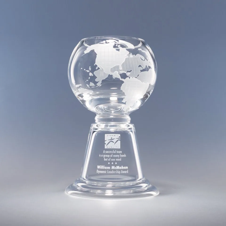 10" Grande Planet Crystal Award