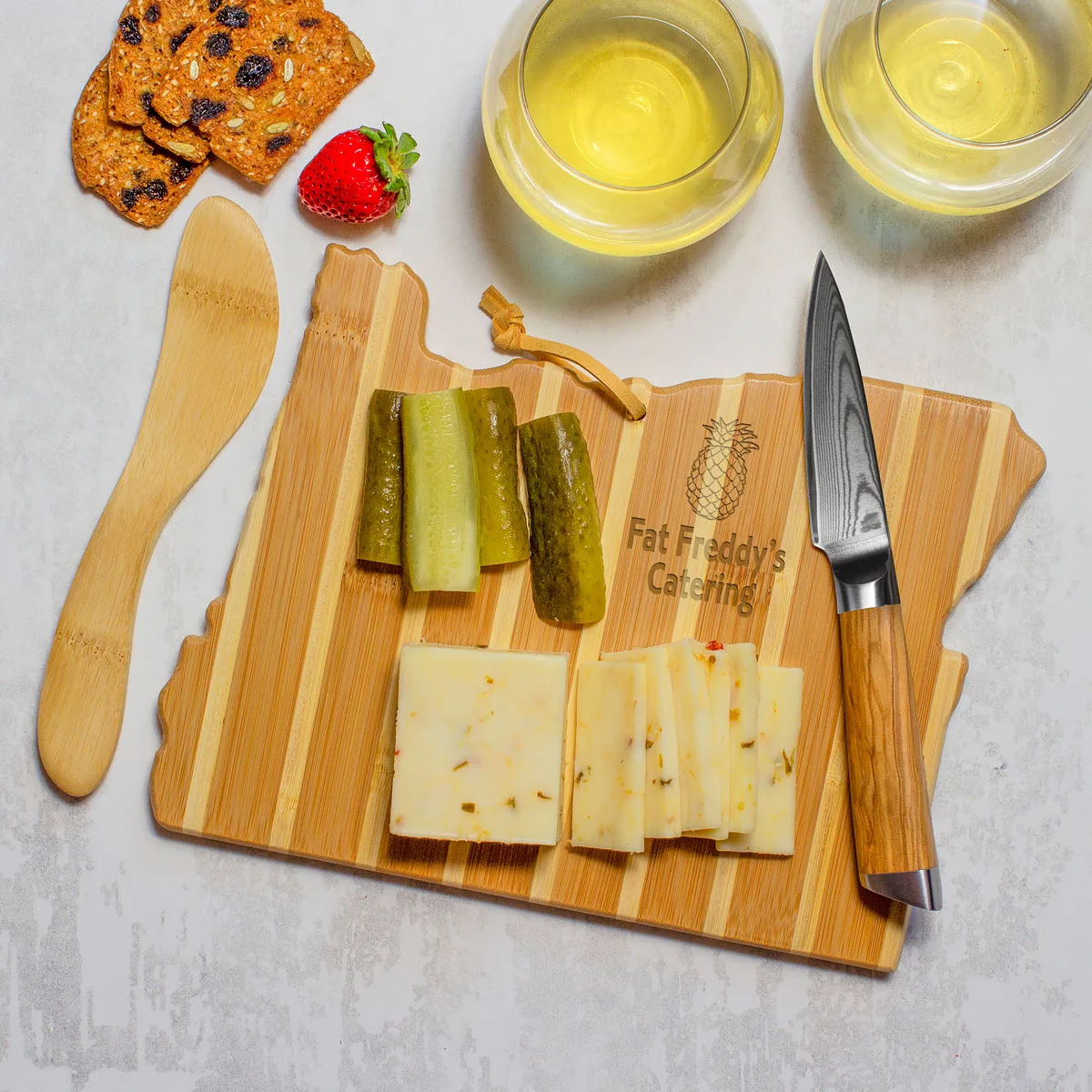 Oregon Charcuterie Board with Spreader Knife Gift Set view 4